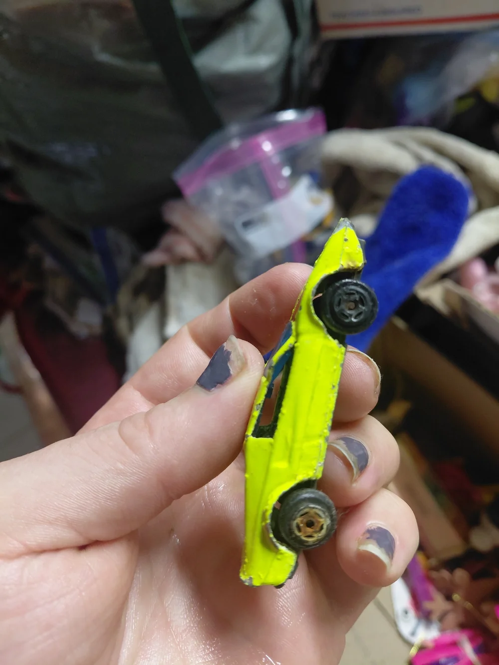vintage 1980s Hot Wheels Crack-Ups die-cast car, specifically the Stocker Smashe